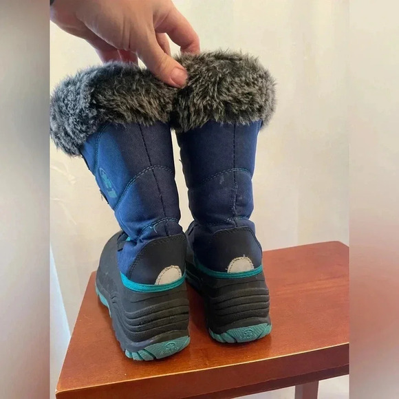 Kamik‎ ski/ snow boots with fur for kids size 3 - Picture 2 of 7